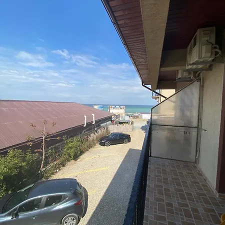 Πανσιόν Kherim 3*